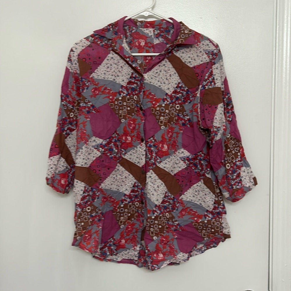 Women’s Button Down Longsleeve Shirt